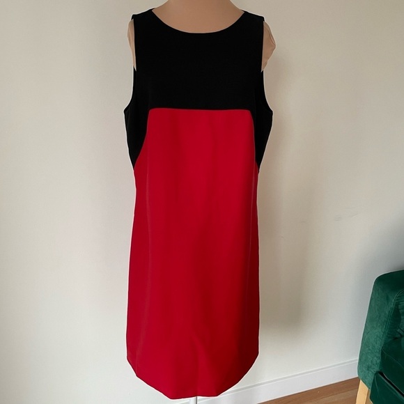 MICHAEL KORS Virgin Wool Sleeveless Color Block Knee-Length Dress NWT Size 12 - Picture 1 of 9